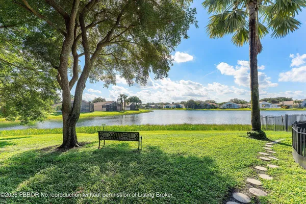 $880,000 | 13587 Barcelona Lake Circle, Delray Beach, FL 33446