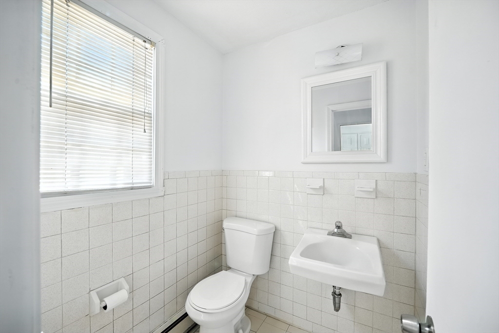 540 Granby Road, Unit 114 South Hadley, MA 01075 - Photo 9 of 24 Gallery Image 9