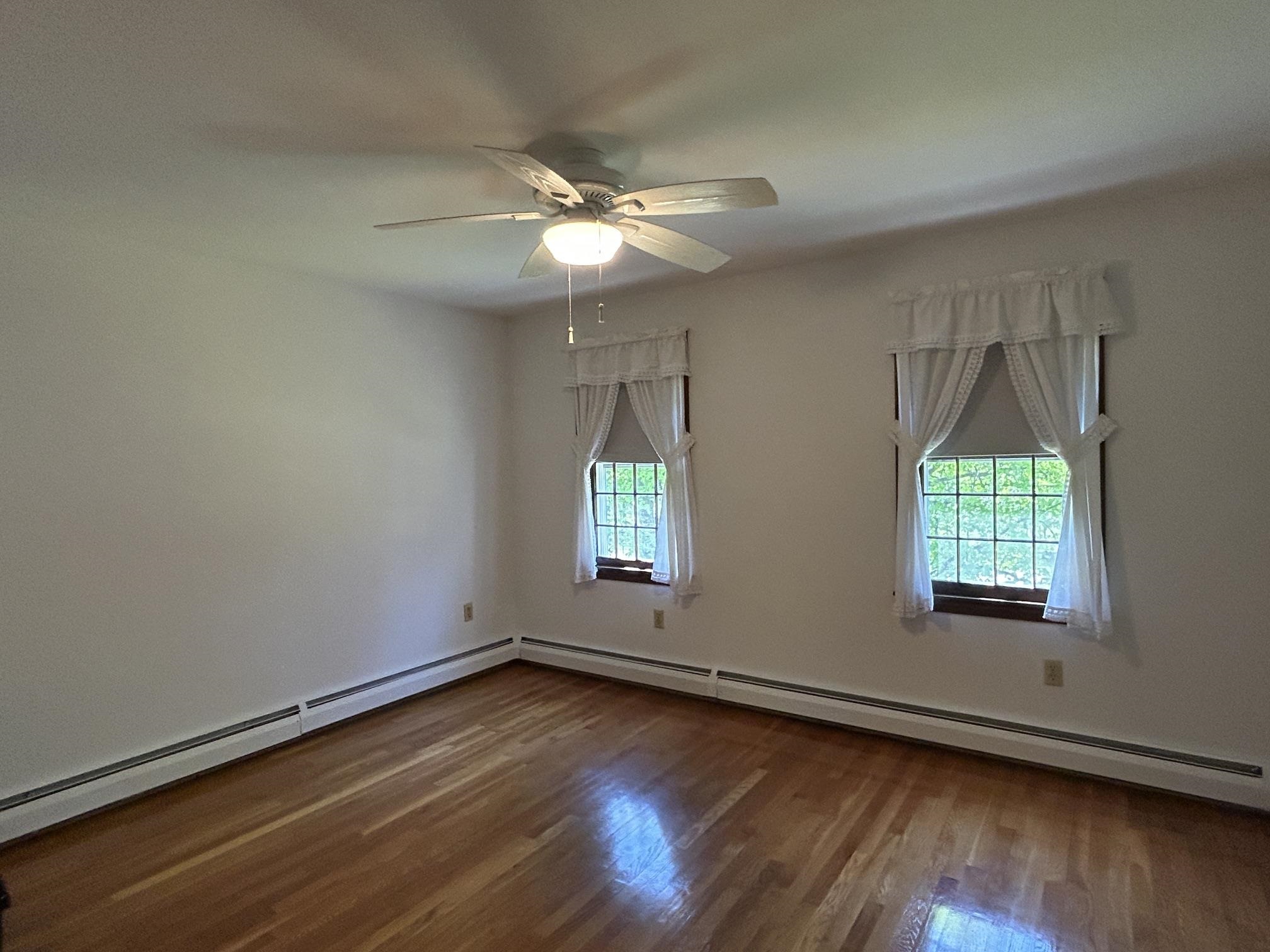 9 Oak Ridge Road Kensington, NH 03833 - Photo 33 of 60
