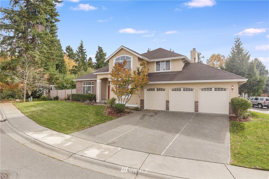 10325 Southeast 185th Place Renton, WA 98055 - Photo 2 of 26