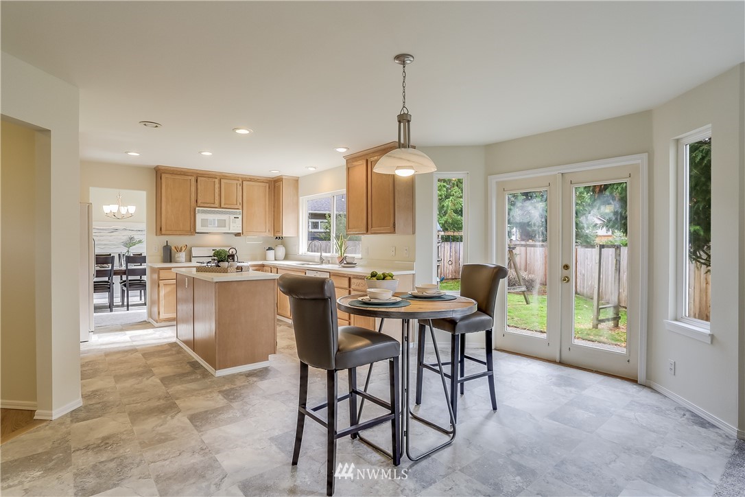10325 Southeast 185th Place Renton, WA 98055 - Photo 11 of 26