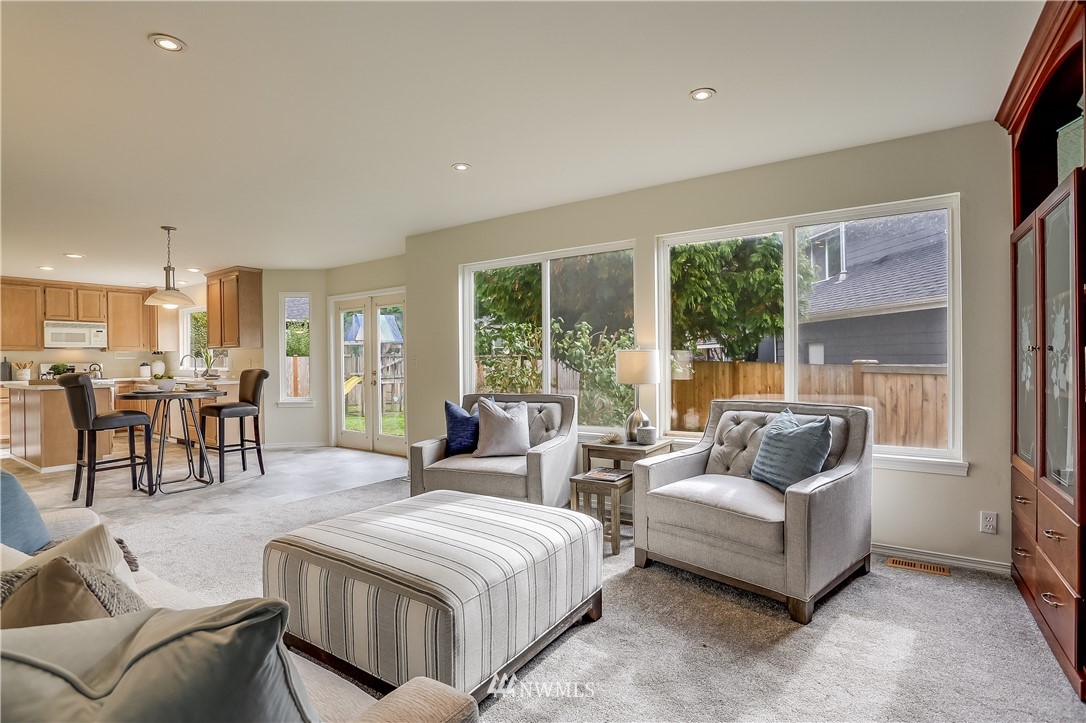 10325 Southeast 185th Place Renton, WA 98055 - Photo 14 of 26