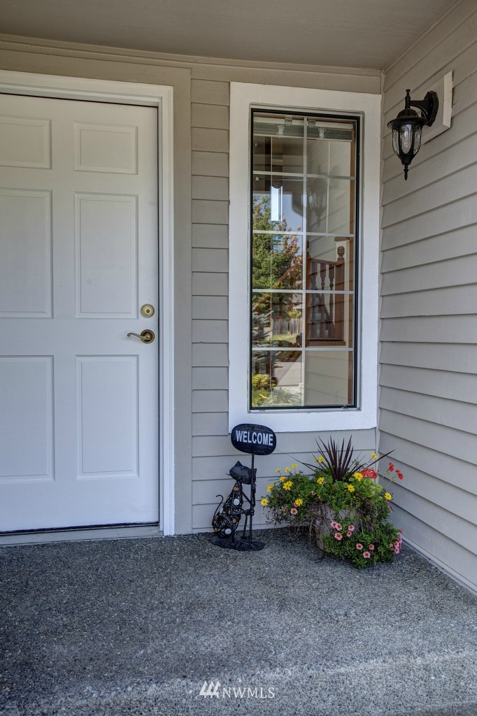 19113 104th Place Southeast Renton, WA 98055 - Photo 3 of 22 Gallery Image 3