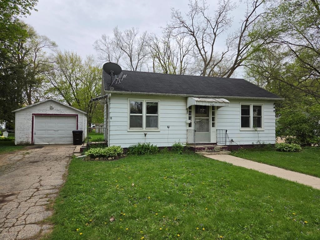 320 Galena Road Footville, WI 53548 - Photo 1 of 1