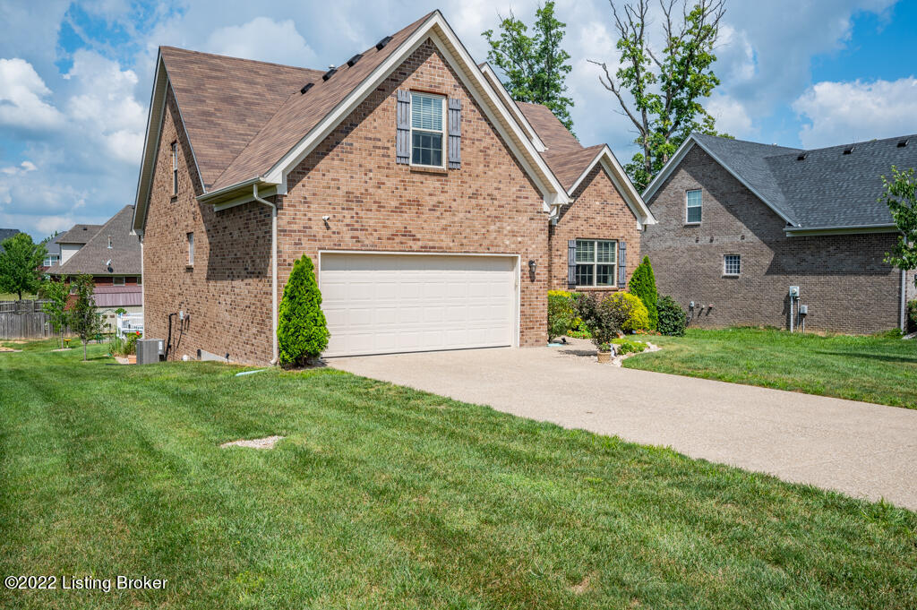 171 Autumn Ridge Drive Mount Washington, KY 40047 - Photo 3 of 79 DN2_8029