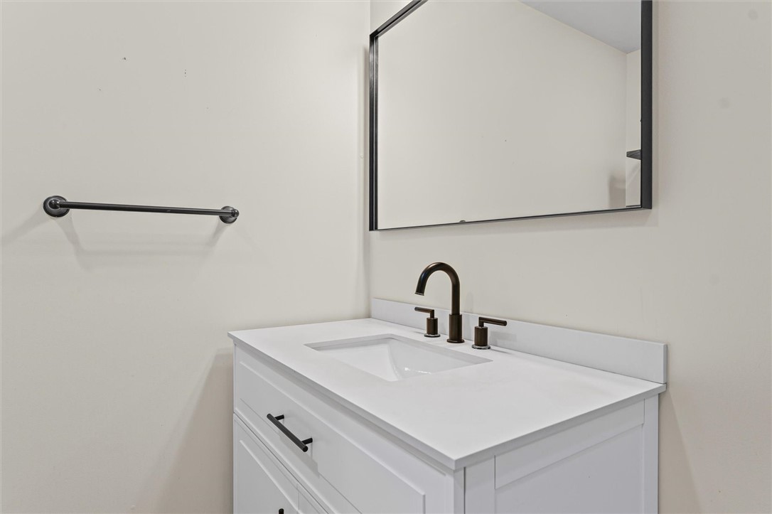 16975 North 518 East Road Fithian, IL 61844 - Photo 30 of 48 Gallery Image 30