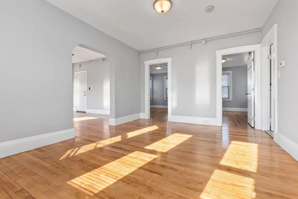 $2,750 | 55 Pine Street, Unit 2, Swampscott, MA 01907