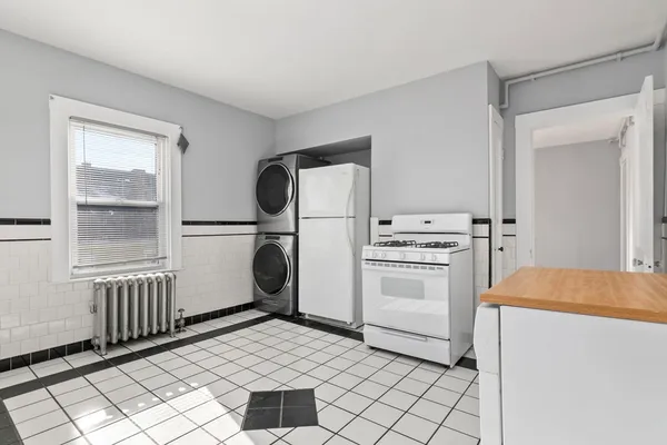 $2,750 | 55 Pine Street, Unit 2, Swampscott, MA 01907