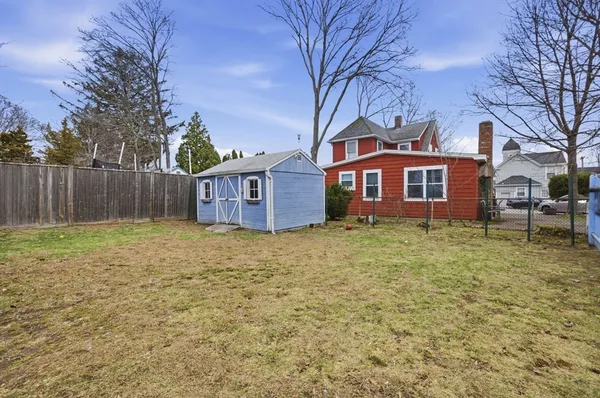 $2,750 | 55 Pine Street, Unit 2, Swampscott, MA 01907