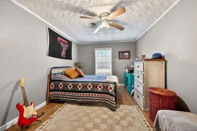 $377,000 | 2009 Sandusky Road East, Sadler, TX 76264