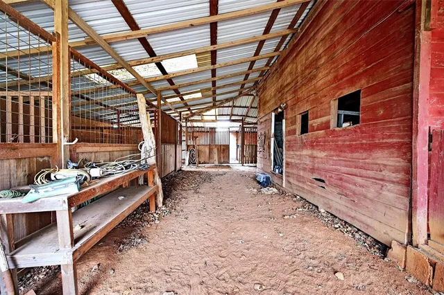 $377,000 | 2009 Sandusky Road East, Sadler, TX 76264