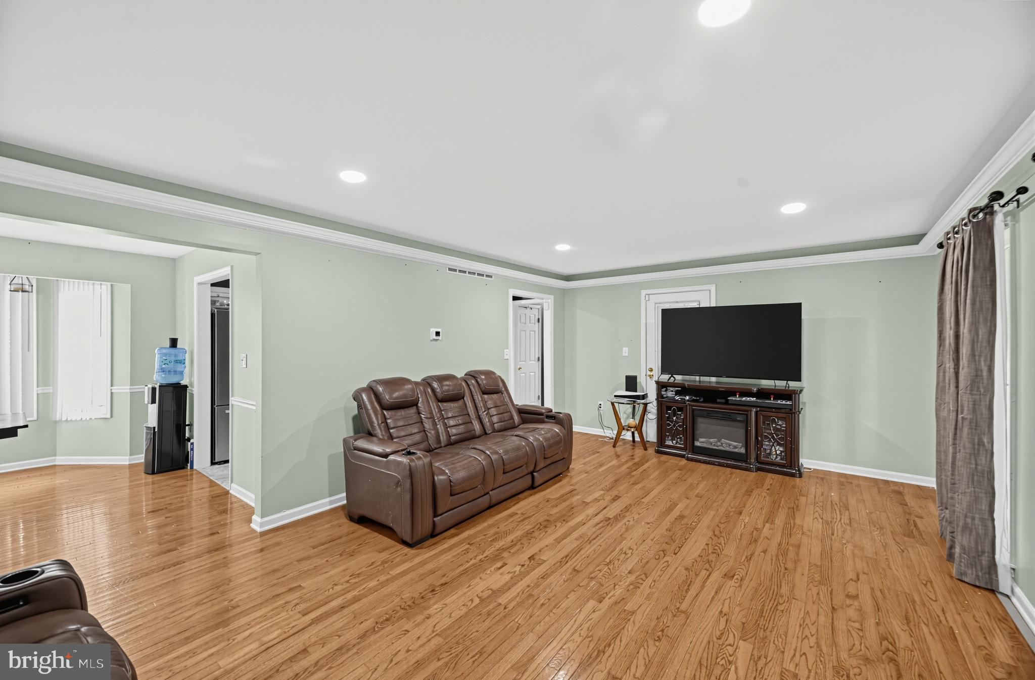 221 Killdeer Road Stephens City, VA 22655 - Photo 6 of 19 Gallery Image 6