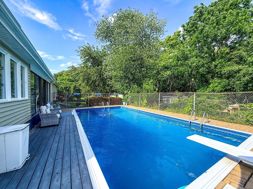 19 Hawthorne Road Ashland, MA 01721 - Photo 34 of 42