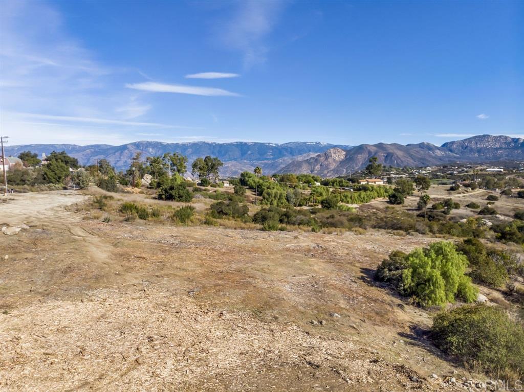 27451 Cool Water Ranch Road, Unit 30 Valley Center, CA 92082 - Photo 11 of 23 Gallery Image 11