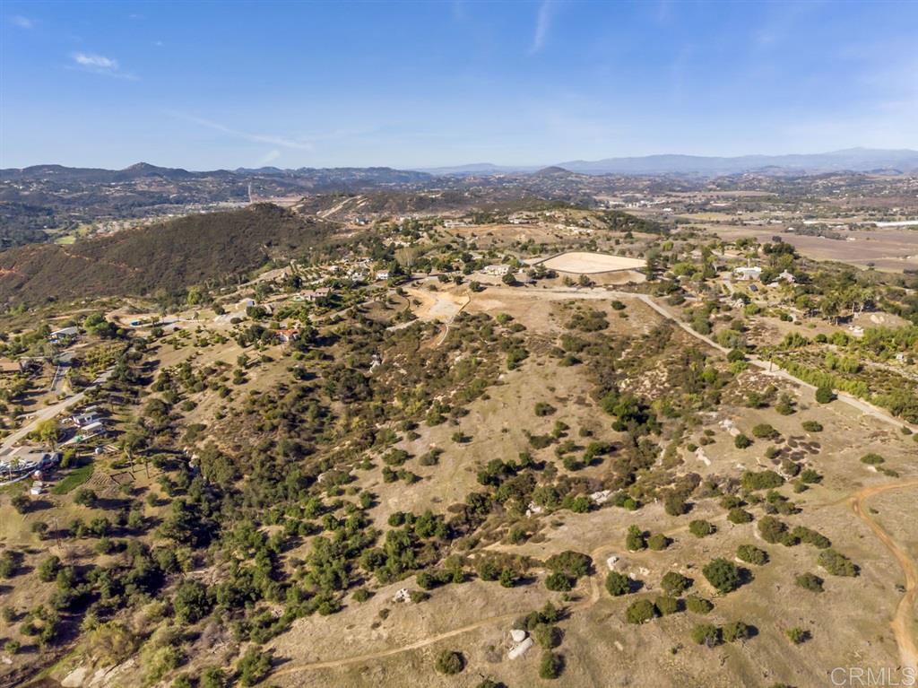 27451 Cool Water Ranch Road, Unit 30 Valley Center, CA 92082 - Photo 14 of 23 Gallery Image 14