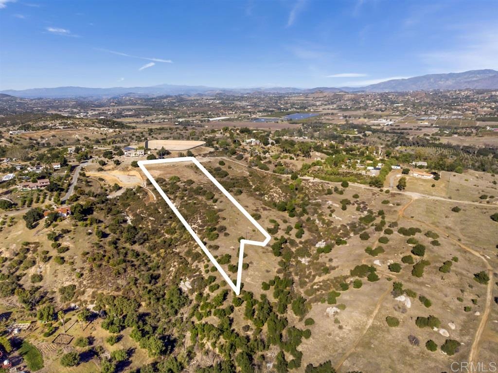 27451 Cool Water Ranch Road, Unit 30 Valley Center, CA 92082 - Photo 17 of 23 Gallery Image 17
