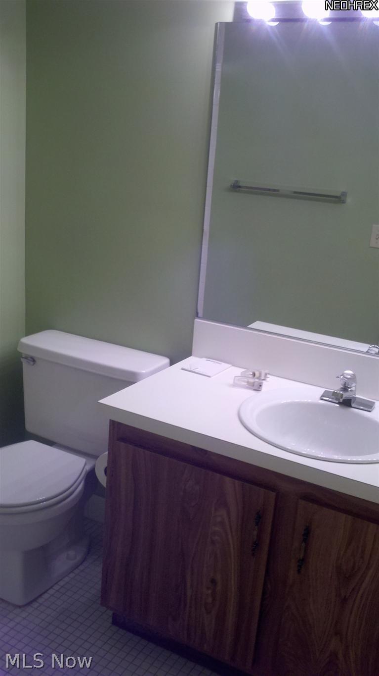 22958 Maple Ridge Road, Unit 105 North Olmsted, OH 44070 - Photo 10 of 14 Gallery Image 10