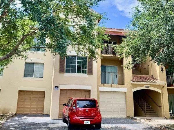 $1,800 | 4081 San Marino Boulevard, Unit 203, West Palm Beach, FL 33409