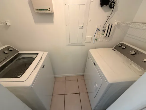 $1,800 | 4081 San Marino Boulevard, Unit 203, West Palm Beach, FL 33409