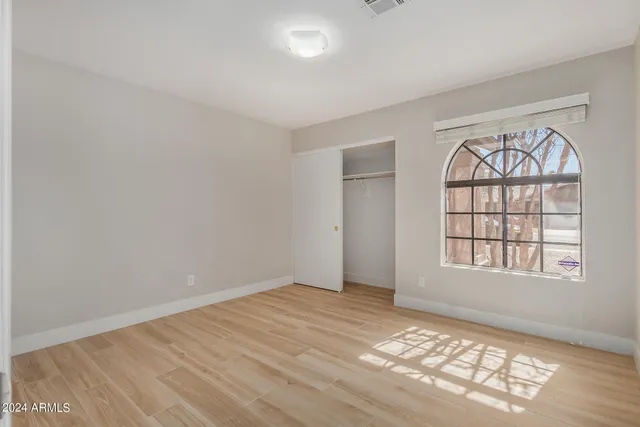 $3,300 | 3128 East Charleston Avenue, Phoenix, AZ 85032