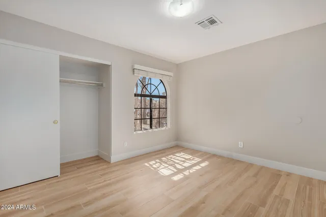 $3,300 | 3128 East Charleston Avenue, Phoenix, AZ 85032