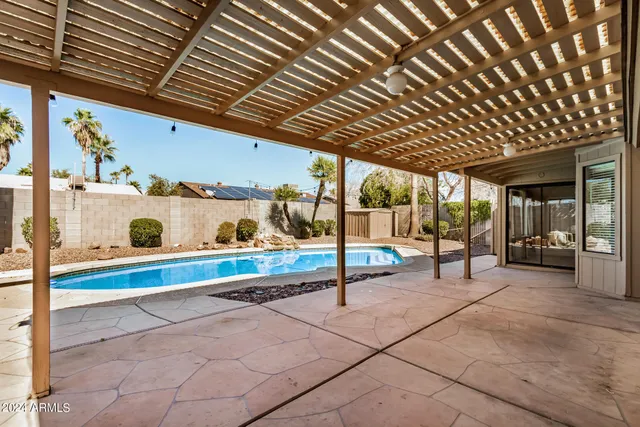 $3,300 | 3128 East Charleston Avenue, Phoenix, AZ 85032