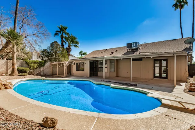 $3,300 | 3128 East Charleston Avenue, Phoenix, AZ 85032