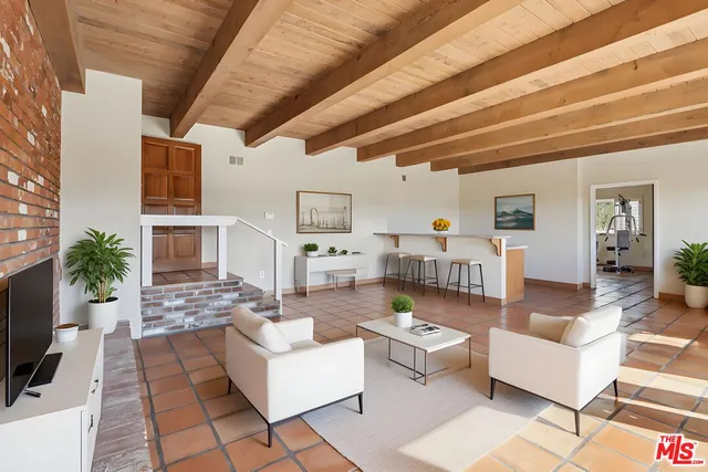 $2,699,000 | 1821 Calle Petaluma, Thousand Oaks, CA 91360