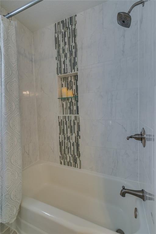 8533 Crown Point Road Indianapolis, IN 46278 - Photo 12 of 22 Gallery Image 12