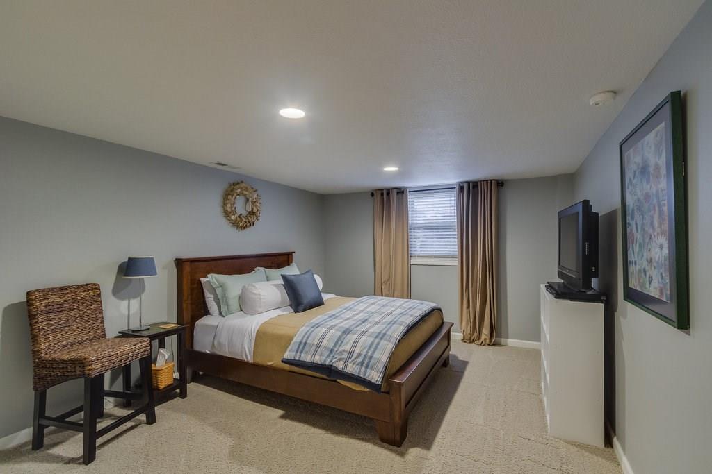 8533 Crown Point Road Indianapolis, IN 46278 - Photo 10 of 22 Gallery Image 10