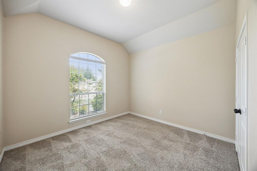 425 Corriente Trail Azle, TX 76020 - Photo 22 of 29