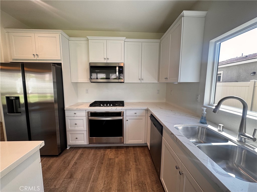 24054 Kerrigan Drive Menifee, CA 92587 - Photo 13 of 54