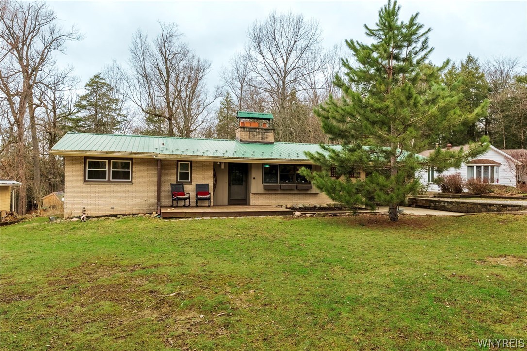 7510 Chestnut Ridge Road Boston, NY 14127 - Photo 1 of 1