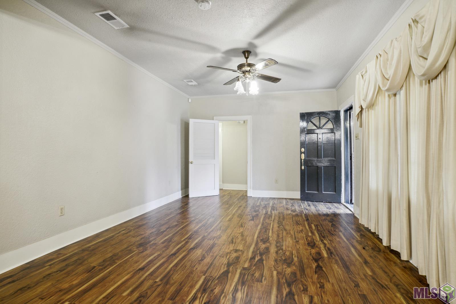 3135 Fairfields Avenue Baton Rouge, LA 70802 - Photo 4 of 25 Gallery Image 4