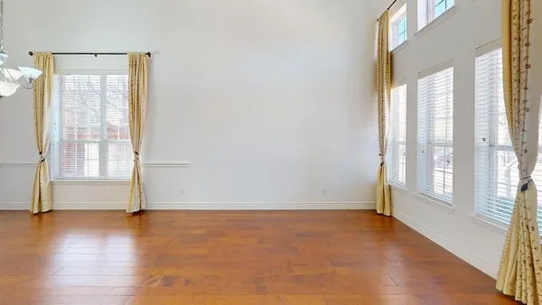 $3,449 | 1020 Thorncliff Trail, Irving, TX 75063