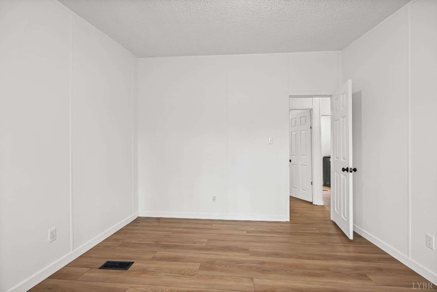 5060 Ridgeway Road Vernon Hill, VA 24597 - Photo 28 of 41