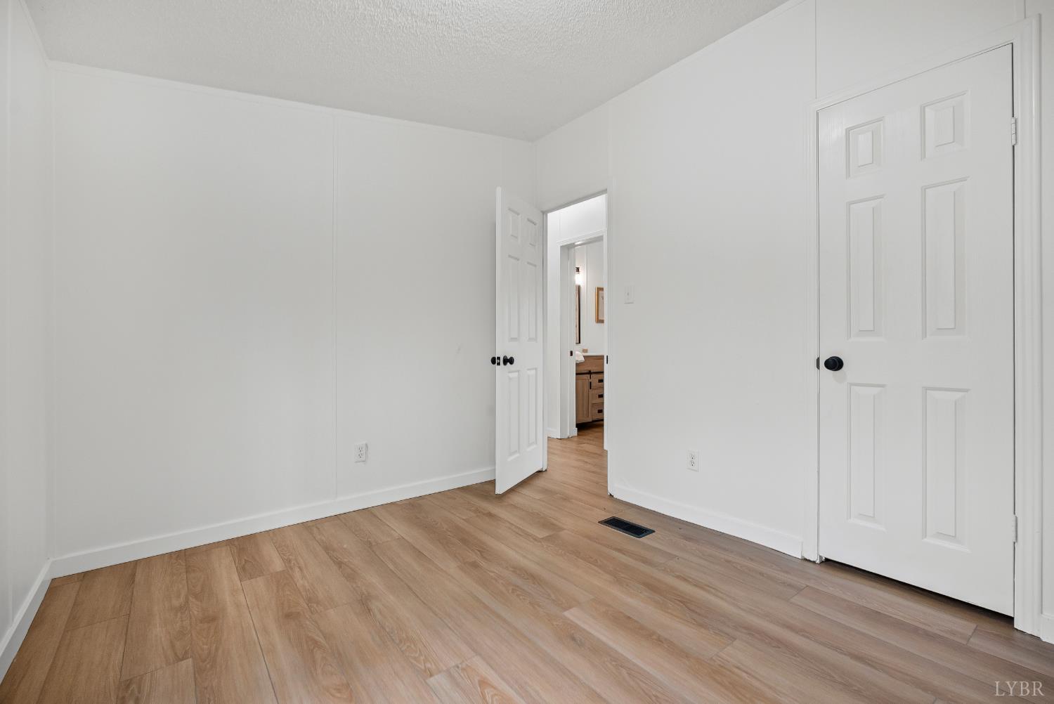 5060 Ridgeway Road Vernon Hill, VA 24597 - Photo 30 of 41