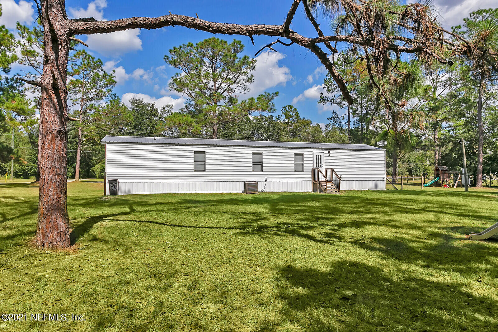 805 Matthew Road Jacksonville, FL 32234 - Photo 6 of 25 18_IMG_9966_mls