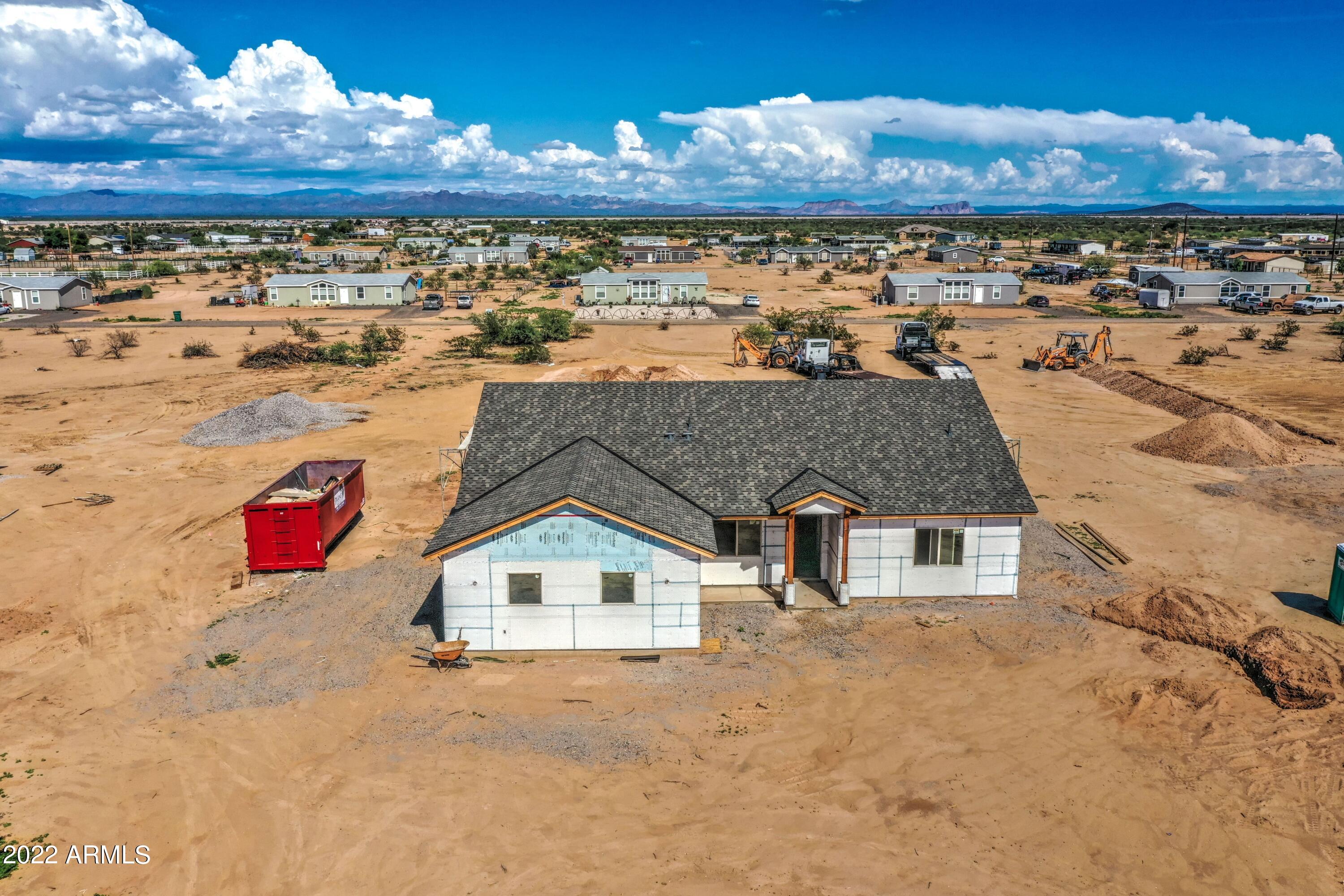 29085 North Cooper Road Florence, AZ 85132 - Photo 6 of 10 2032 front