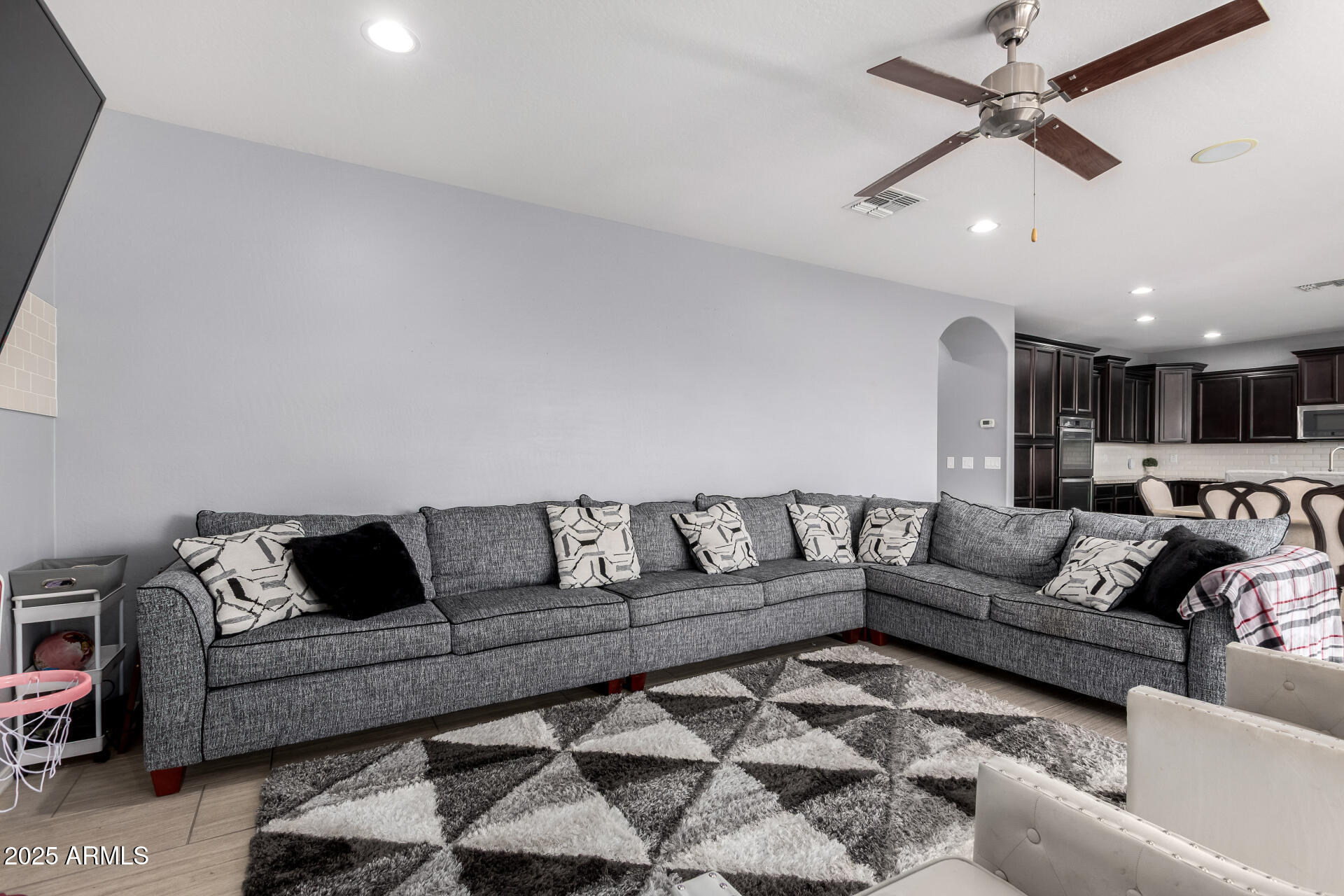 4154 East Pony Lane Gilbert, AZ 85295 - Photo 10 of 32 10 - Pony 4154