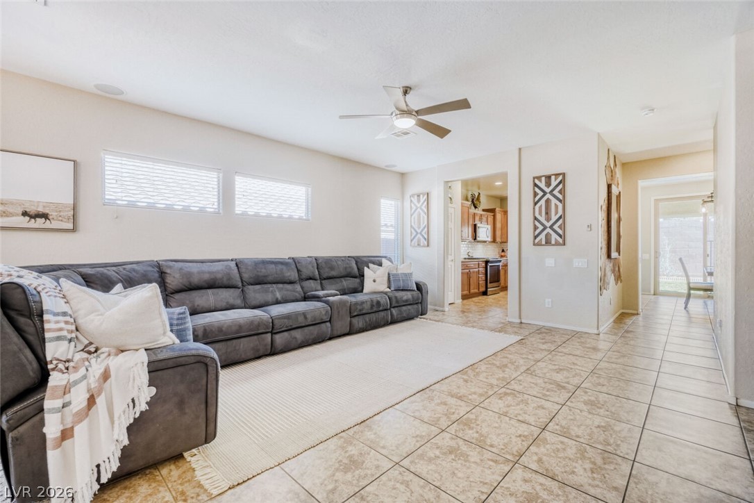 2553 Rue Royale Street Henderson, NV 89044 - Photo 8 of 29