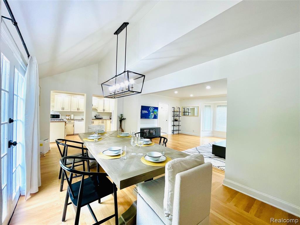60 Devon Road Bloomfield Hills, MI 48302 - Photo 16 of 50 Gallery Image 16