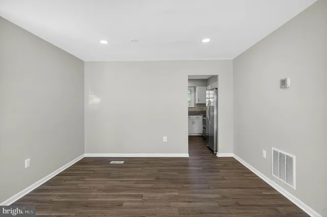 $679,500 | 6639 Green Ash Drive, Springfield, VA 22152