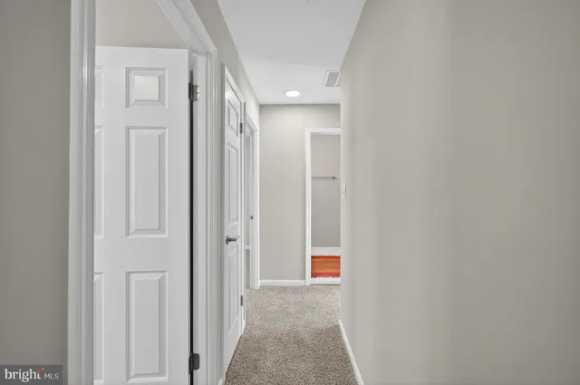 $679,500 | 6639 Green Ash Drive, Springfield, VA 22152