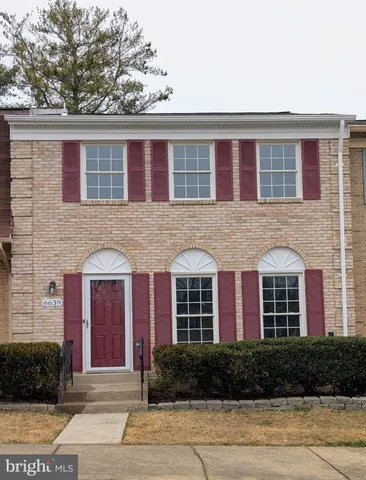 $679,500 | 6639 Green Ash Drive, Springfield, VA 22152