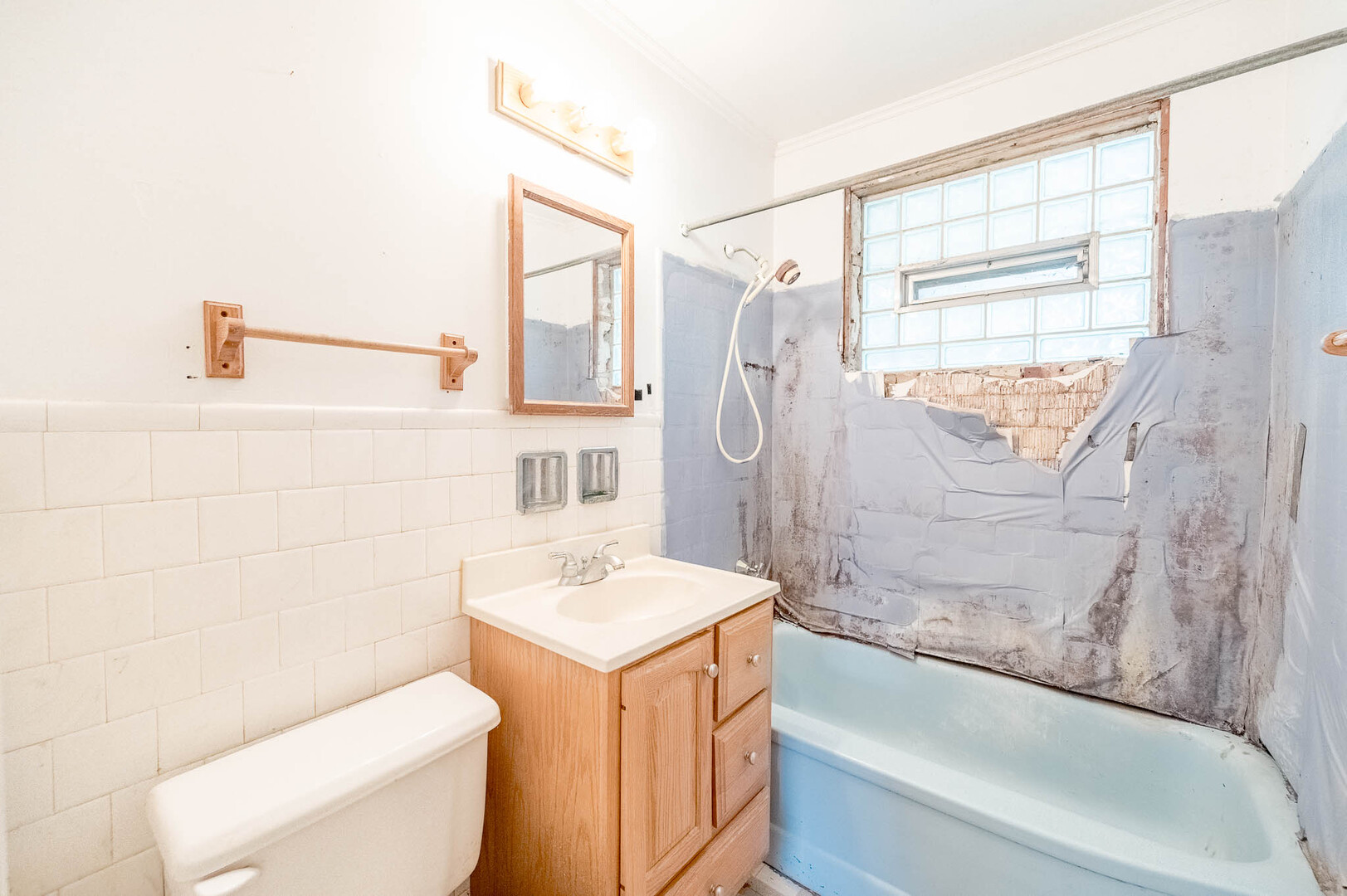 2141 Spruce Road Homewood, IL 60430 - Photo 8 of 13