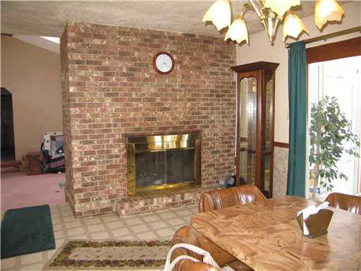 24130 Edison Road South Bend, IN 46628 - Photo 5 of 12