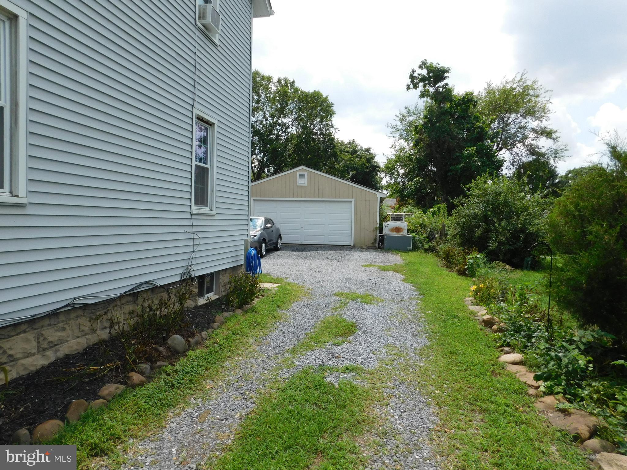 817 Union Landing Road Cinnaminson, NJ 08077 - Photo 5 of 30 Detached 2 car garage in the backyard