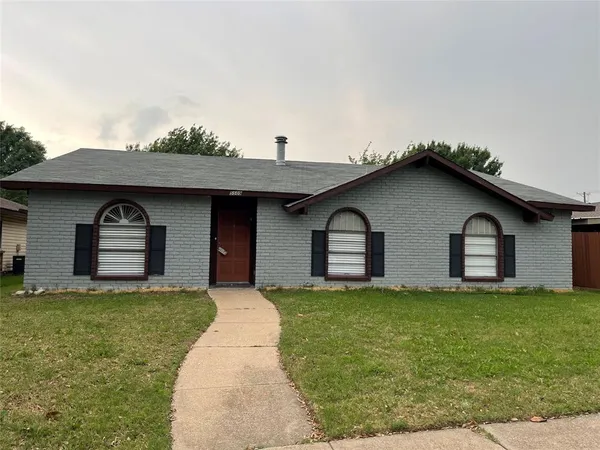 $2,100 | 5509 Kerry Lane, Garland, TX 75043