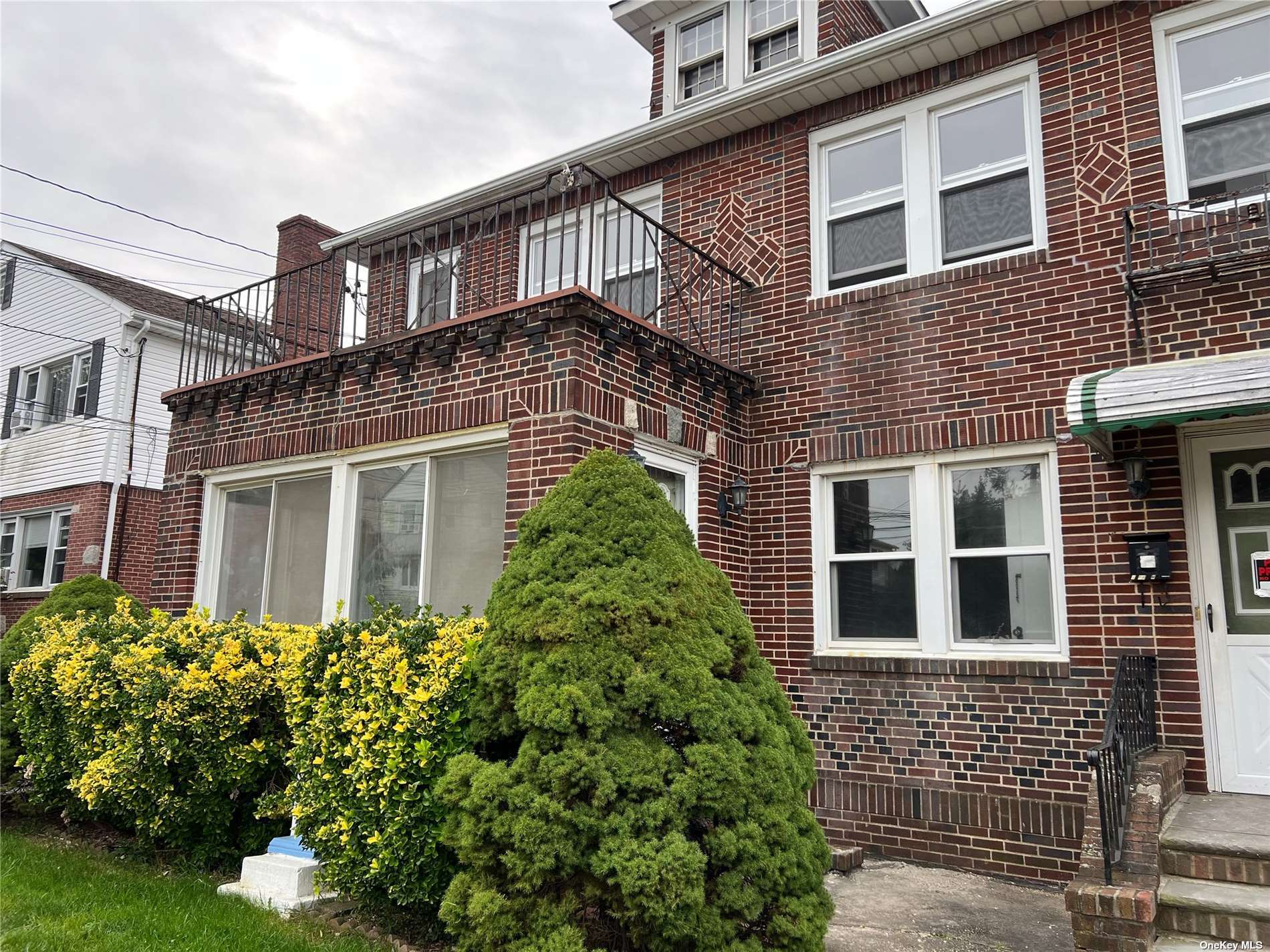 26 Bella Vista Ave Unit 2  